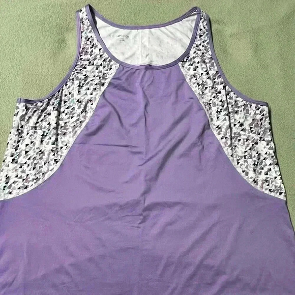 Take Five Tank - Love Triangle - XXL - Picture 1 of 3